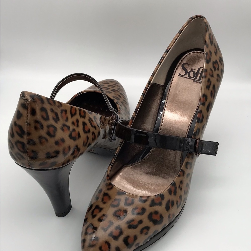 SOFFT RIETA LEOPARDINO PATENT LEATHER SIZE 9 M